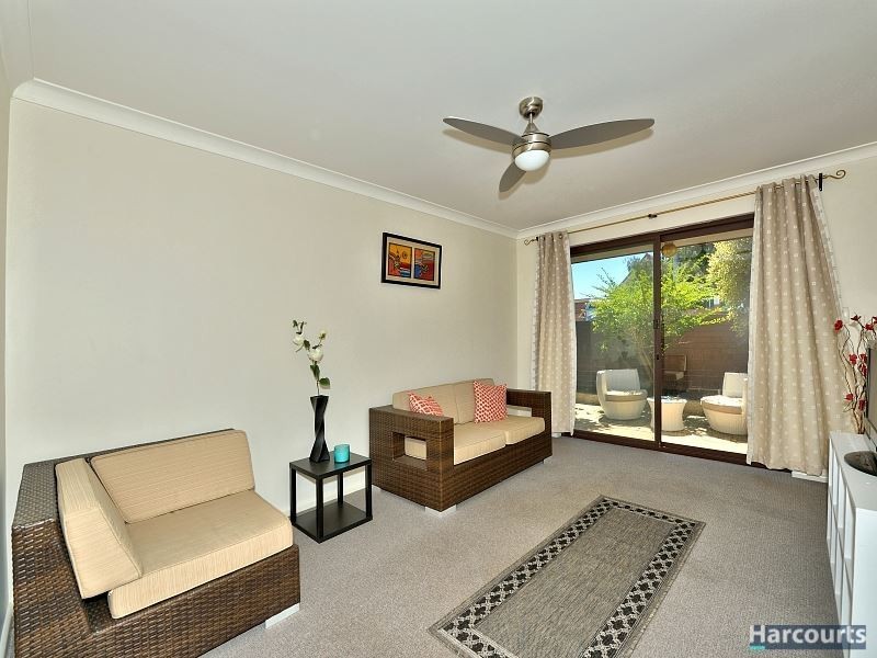 9/17 Creery Street, Dudley Park WA 6210