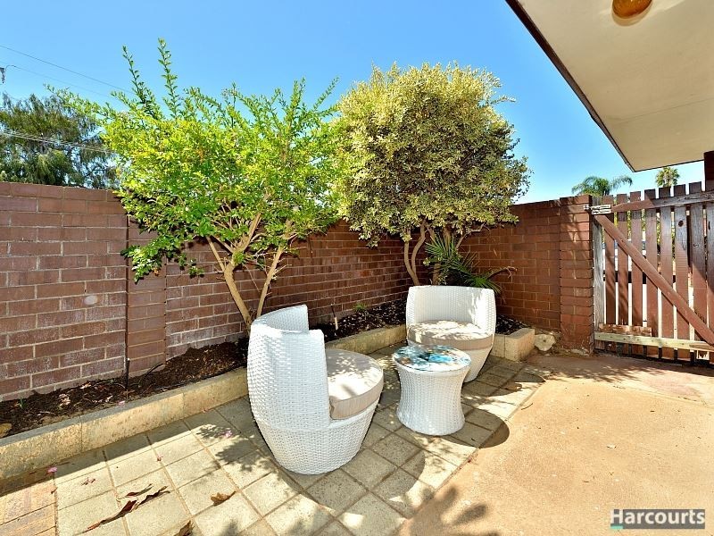 9/17 Creery Street, Dudley Park WA 6210