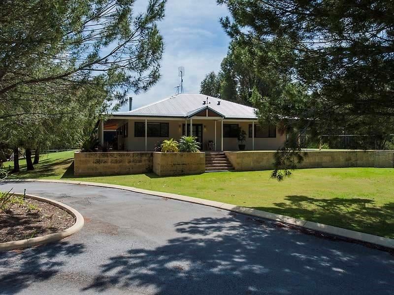 24 Haub Road, Lake Clifton WA 6215