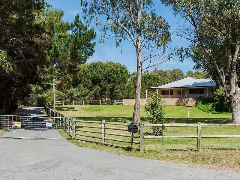 24 Haub Road, Lake Clifton WA 6215