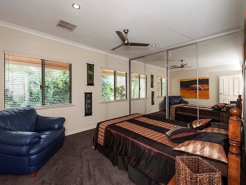 24 Haub Road, Lake Clifton WA 6215