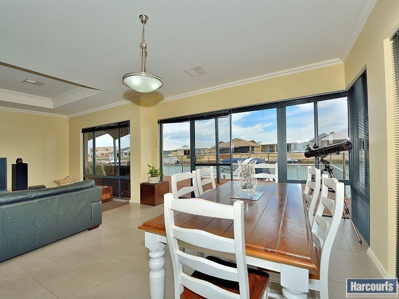 49 Katinka Retreat, Dudley Park WA 6210