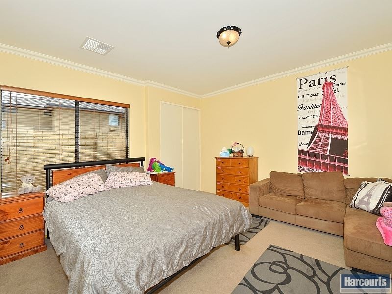 49 Katinka Retreat, Dudley Park WA 6210
