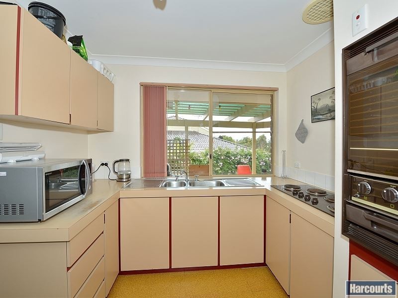 9 Fulmar Place, Halls Head WA 6210