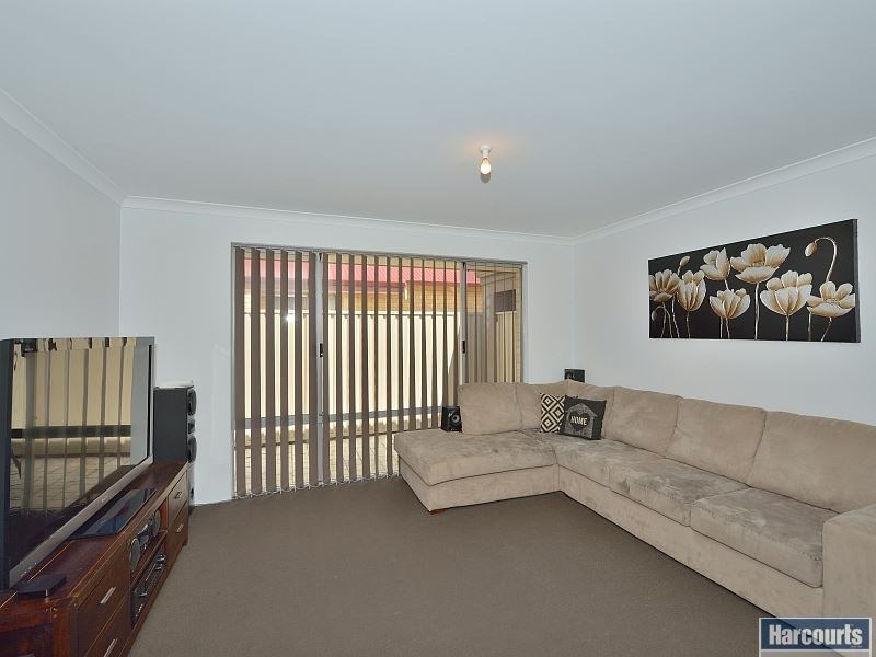 24 Holloway Turn, Ravenswood WA 6208