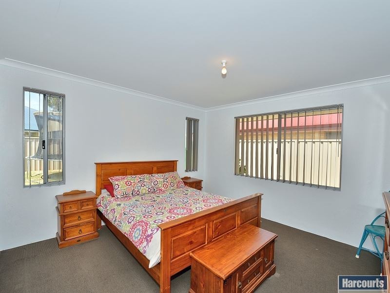 24 Holloway Turn, Ravenswood WA 6208