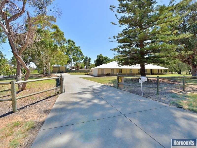 29 Balwina Road, Greenfields WA 6210