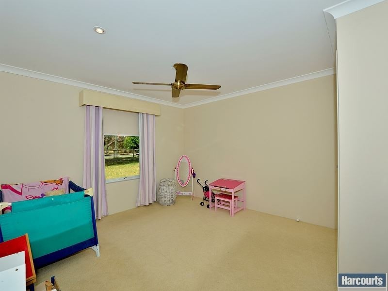 29 Balwina Road, Greenfields WA 6210