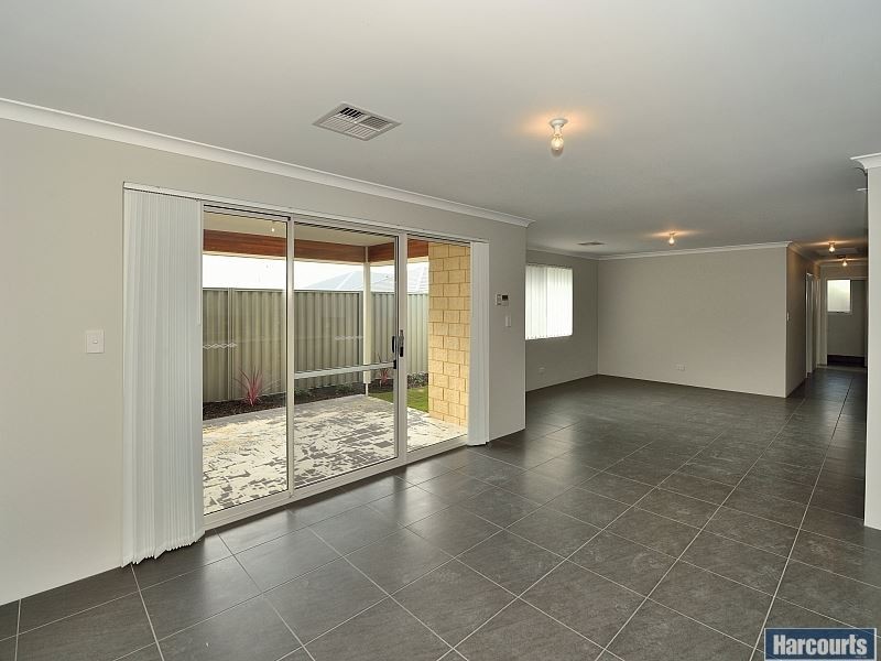 55 Pegus Meander, South Yunderup WA 6208