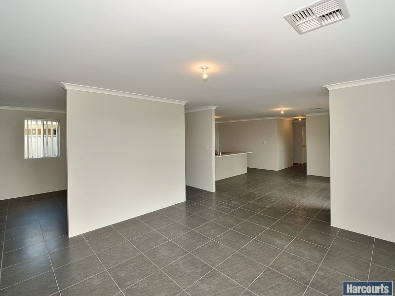 55 Pegus Meander, South Yunderup WA 6208