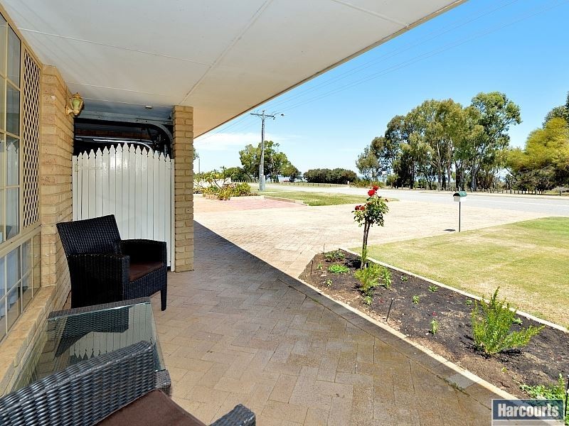 1A Wanjeep Street, Coodanup WA 6210