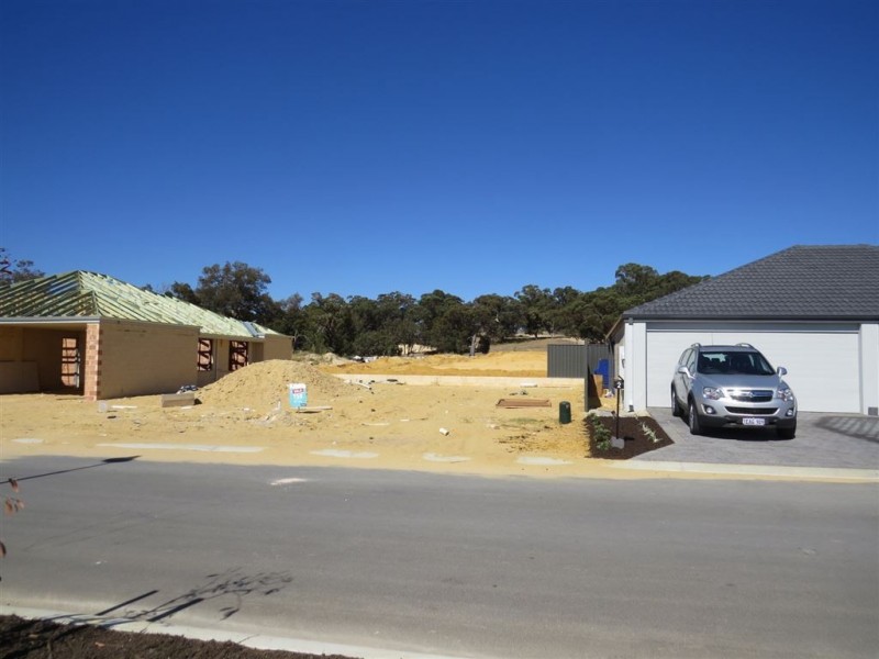 4 Barrington Approach, Lakelands WA 6180