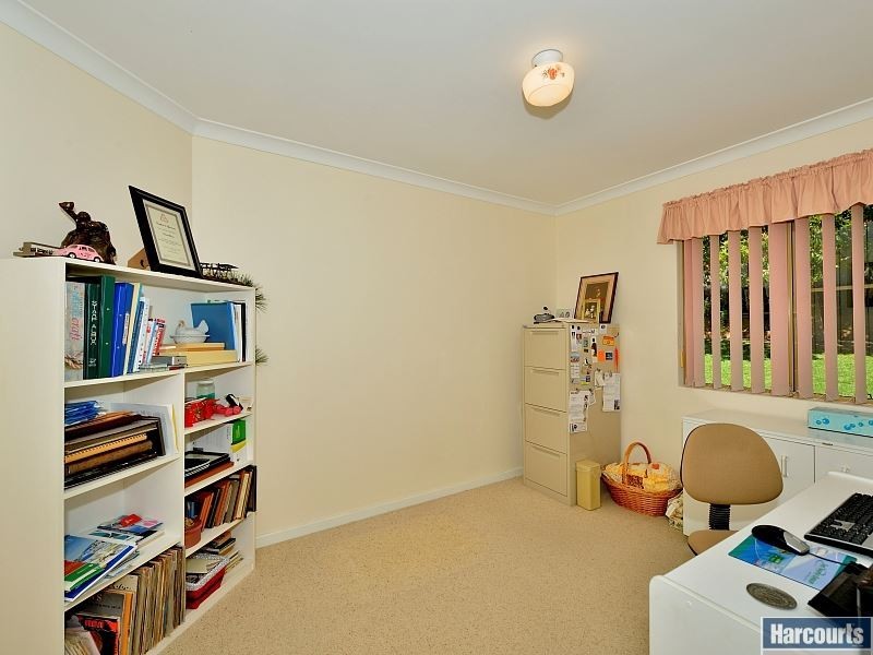 18 Tamarisk Drive, Halls Head WA 6210