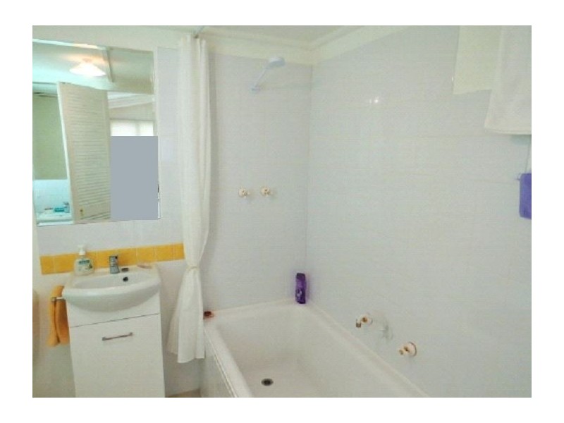 11/12 Leslie Street, Dudley Park WA 6210