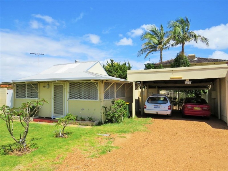 11/12 Leslie Street, Dudley Park WA 6210