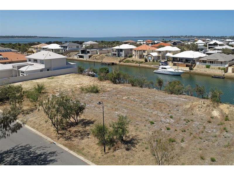 39 Cormorant Key, Wannanup WA 6210