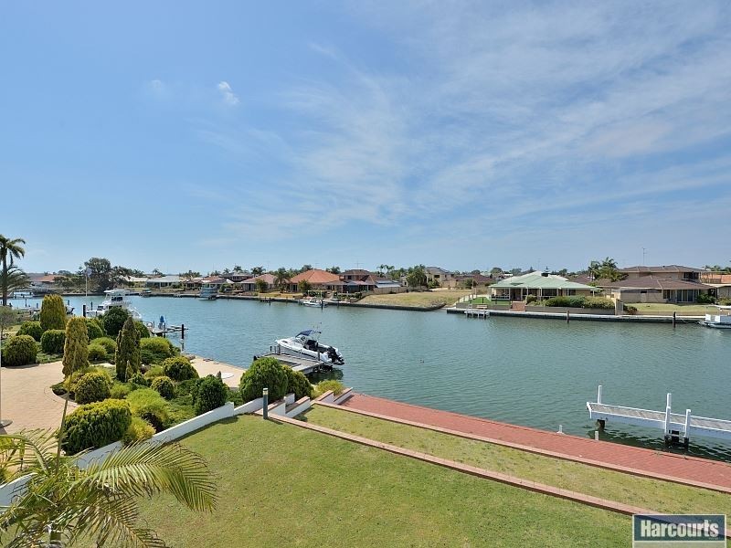 14 Waterside Drive, Dudley Park WA 6210