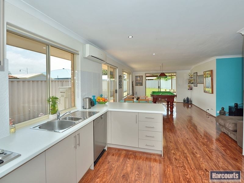 18 Lobos Mews, Secret Harbour WA 6173