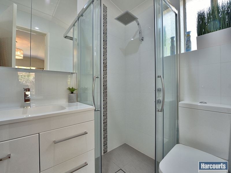 18 Lobos Mews, Secret Harbour WA 6173