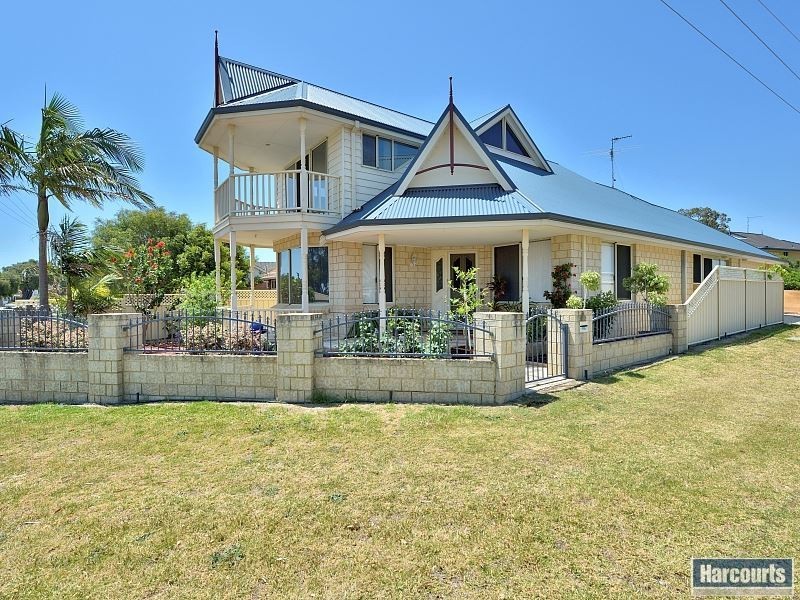 22 Leslie Street, Dudley Park WA 6210 Harcourts Mandurah Sold