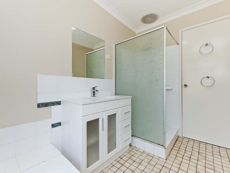 3 Wellstead Way, Coodanup WA 6210