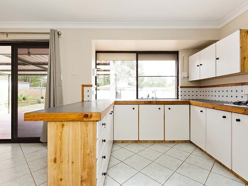 3 Wellstead Way, Coodanup WA 6210