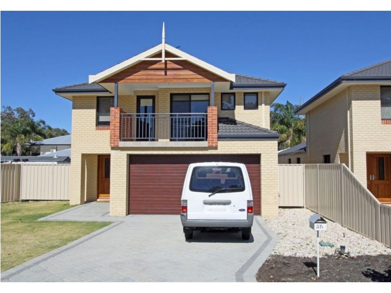 1/37A Beacham Street, Coodanup WA 6210