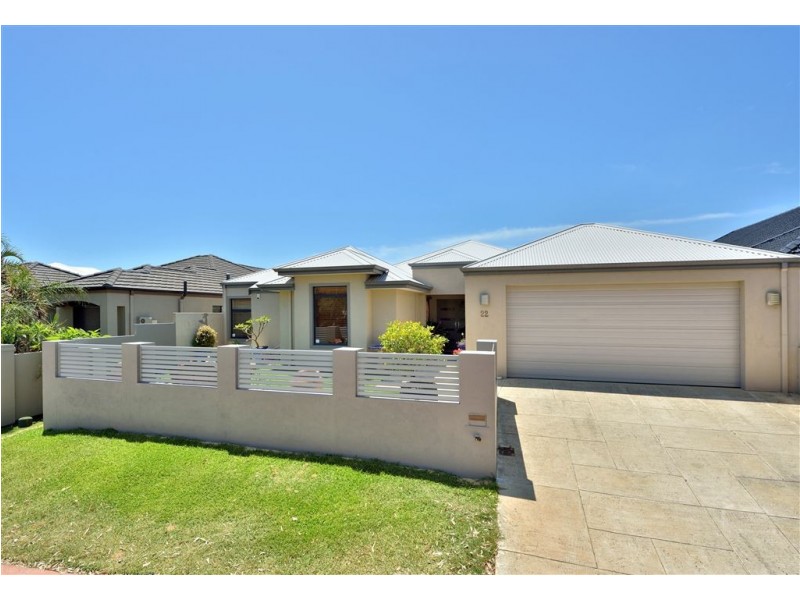 22 Leisure Way, Halls Head WA 6210