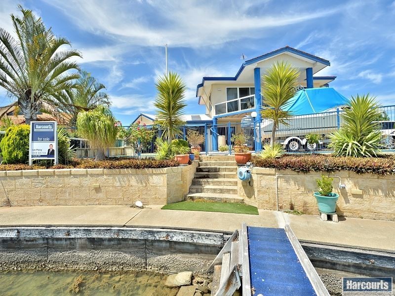 21 Waterside Drive, Dudley Park WA 6210