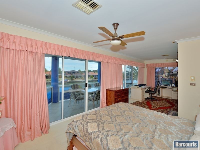 21 Waterside Drive, Dudley Park WA 6210