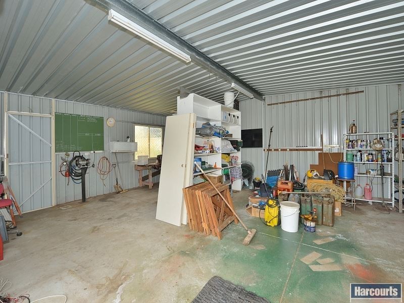 8 Erica Street, Coodanup WA 6210