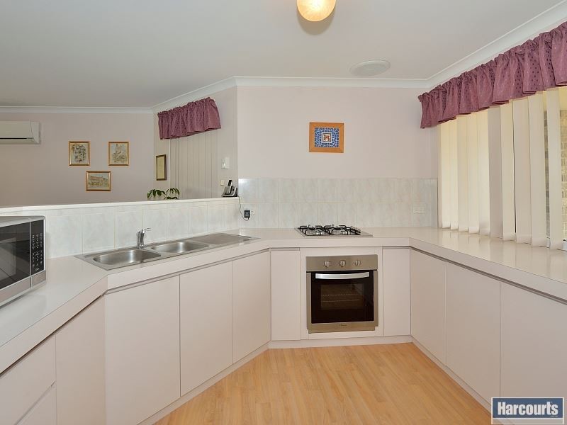 8 Erica Street, Coodanup WA 6210