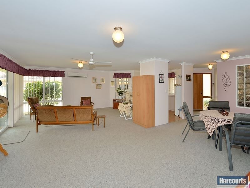 8 Erica Street, Coodanup WA 6210