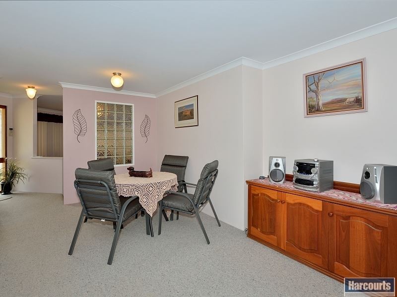 8 Erica Street, Coodanup WA 6210