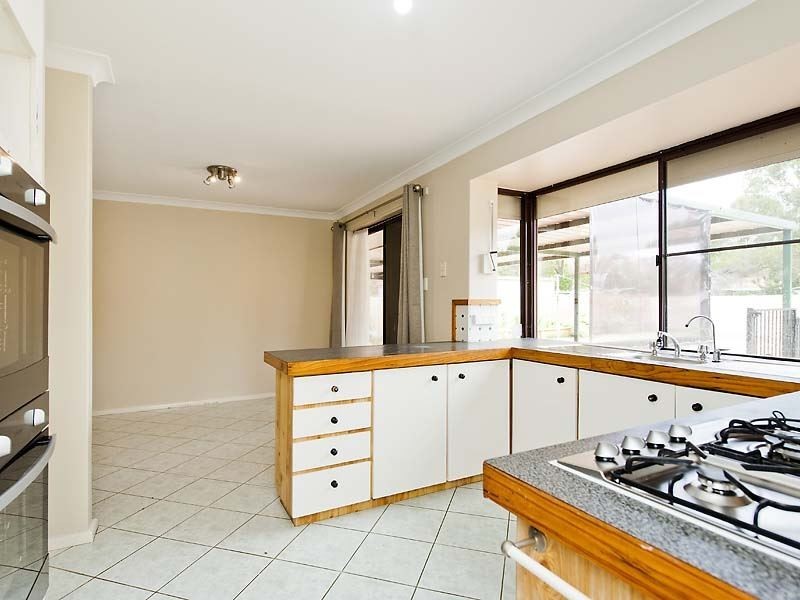 3 Wellsted Way, Coodanup WA 6210