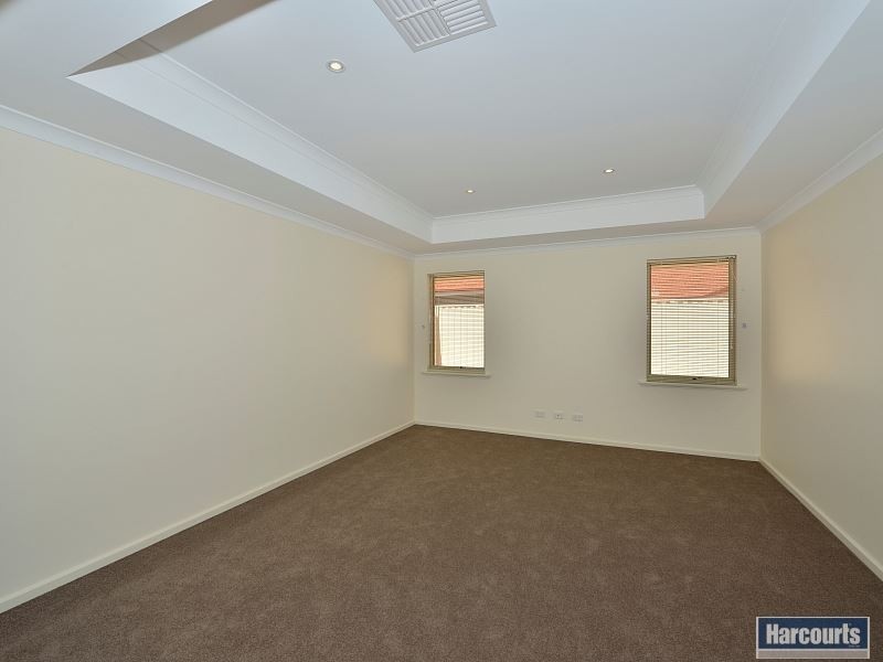 16 Turtle Way, Dawesville WA 6211