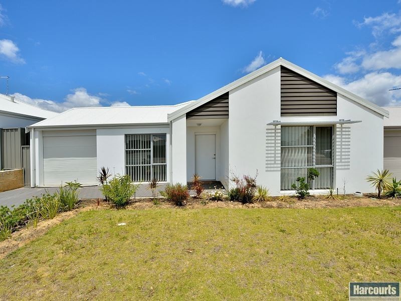 30 Bellerive Pass, Meadow Springs WA 6210