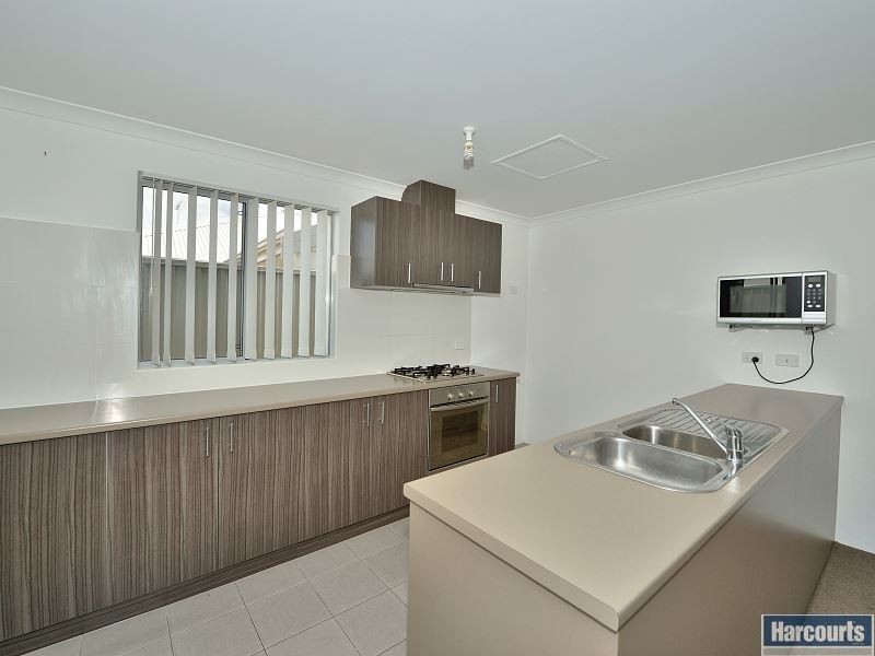 30 Bellerive Pass, Meadow Springs WA 6210