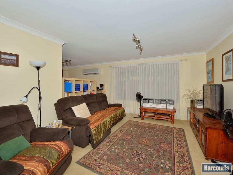 14 Admiralty Crescent, Halls Head WA 6210