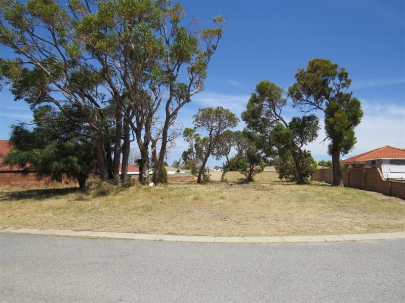 21 Yorrell Place, Halls Head WA 6210
