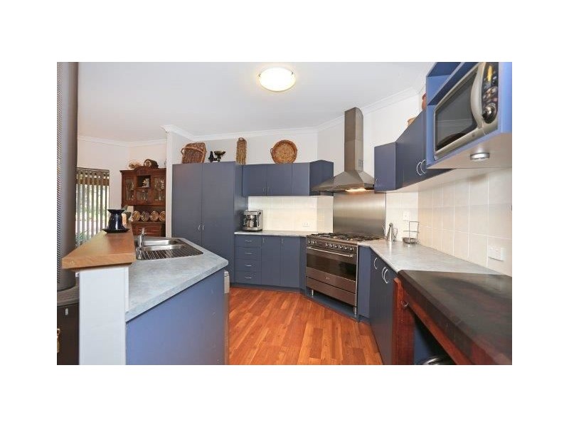 10 Russell Drive, Waroona WA 6215