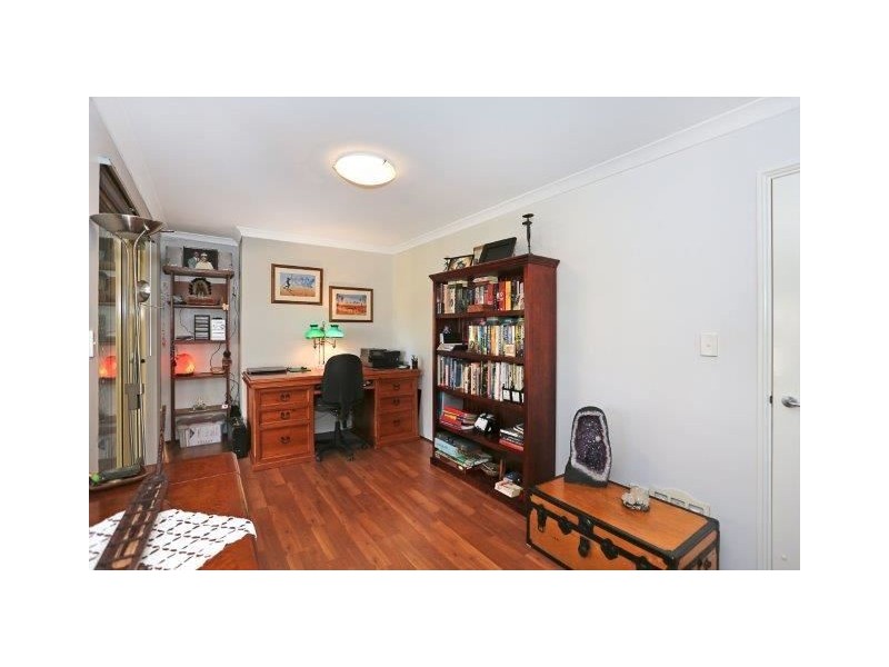 10 Russell Drive, Waroona WA 6215