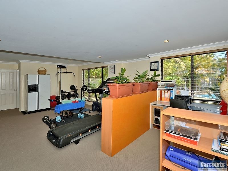 7 Nettle Place, Halls Head WA 6210