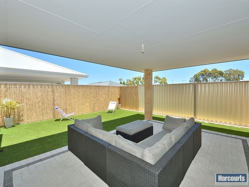 3 Tide Way, Singleton WA 6175