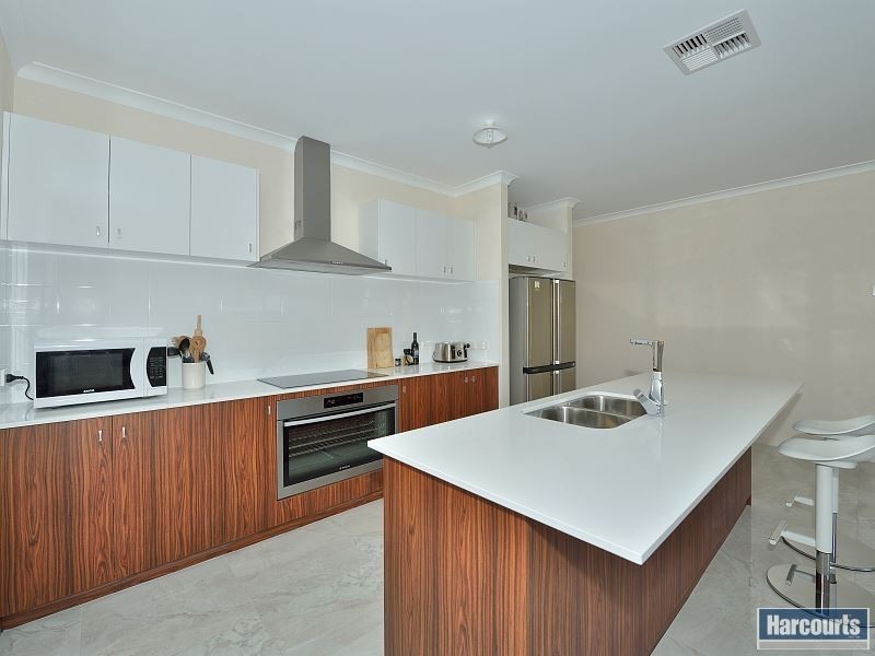 3 Tide Way, Singleton WA 6175