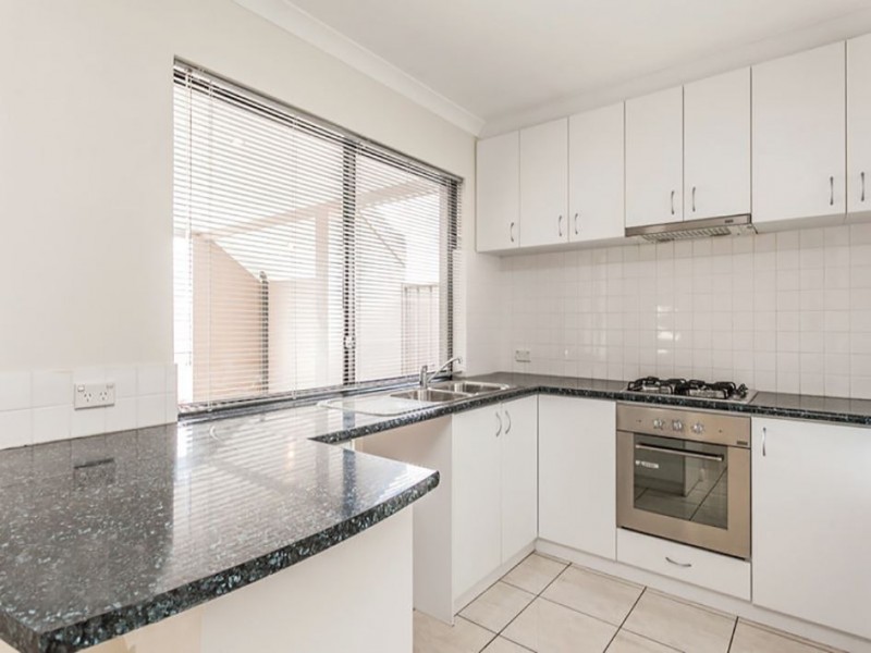 60D Davey Street, Mandurah WA 6210