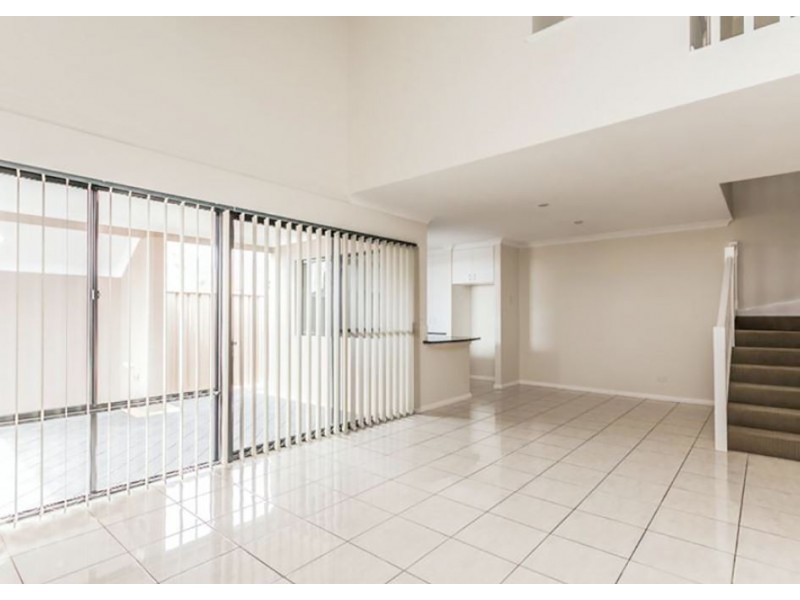 60D Davey Street, Mandurah WA 6210