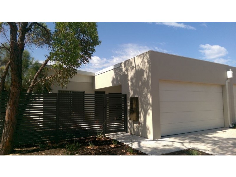 2 Cassowary Crescent, Mandurah WA 6210