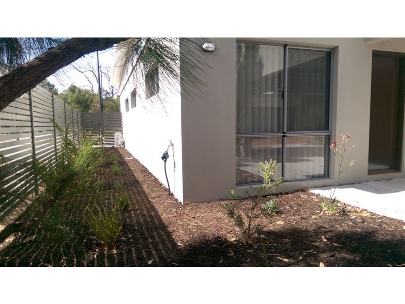 2 Cassowary Crescent, Mandurah WA 6210