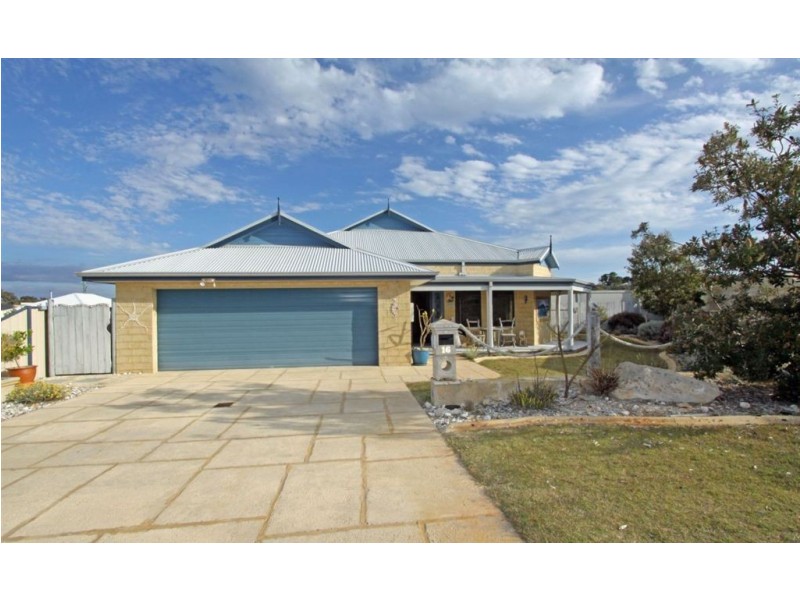 16 Cranbrook Crescent, Dawesville WA 6211